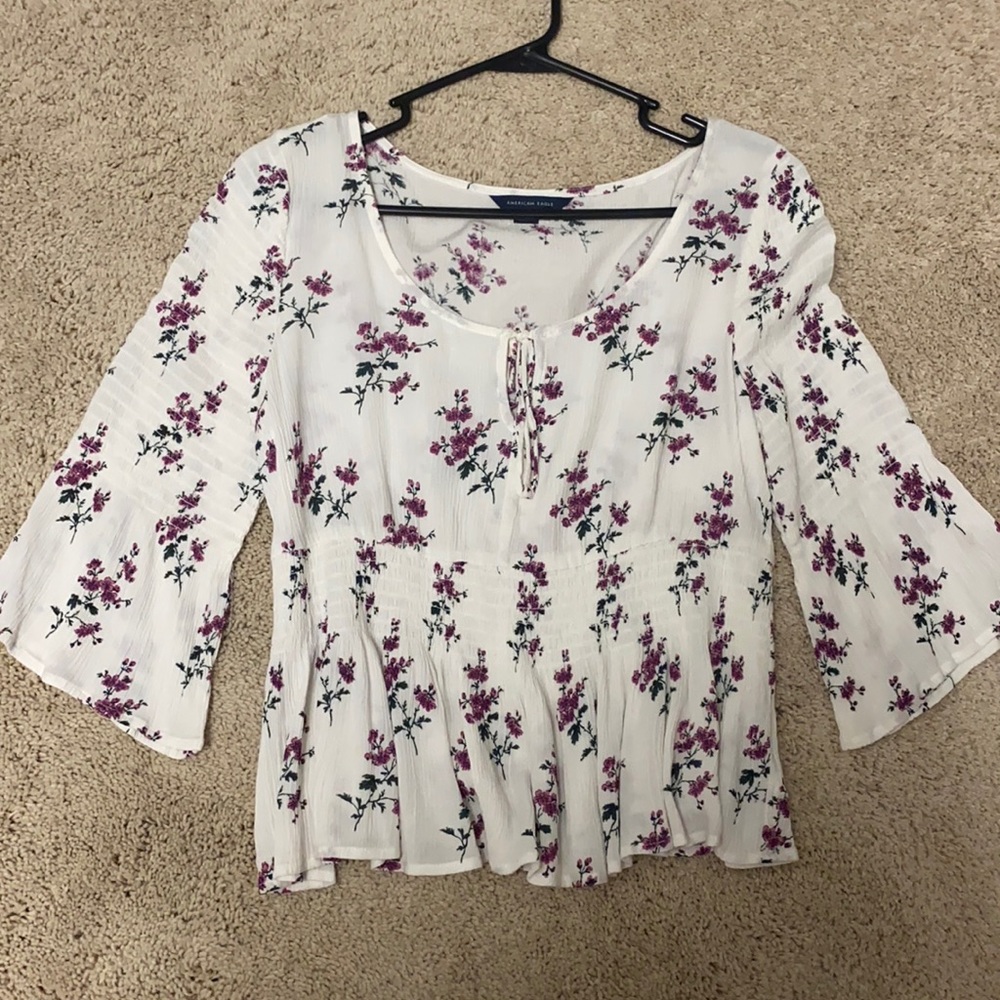 American Eagle 3/4length Top Size M